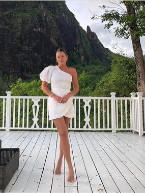 NEW CLEOBELLA cassidy mini dress in white size small